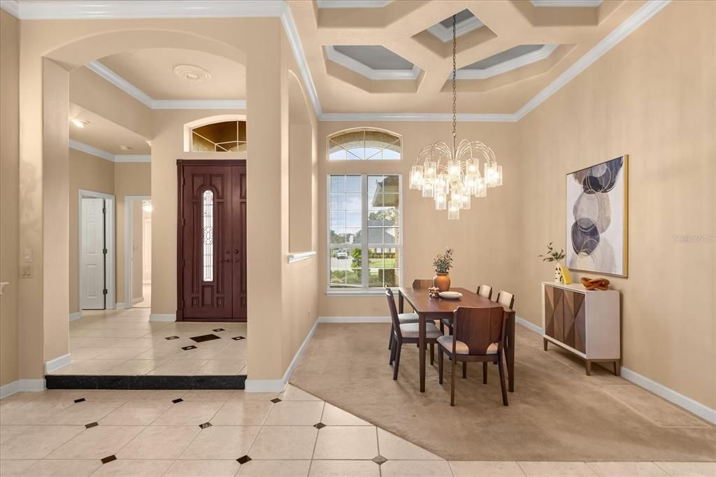 Chandelier, Dining room, Interior