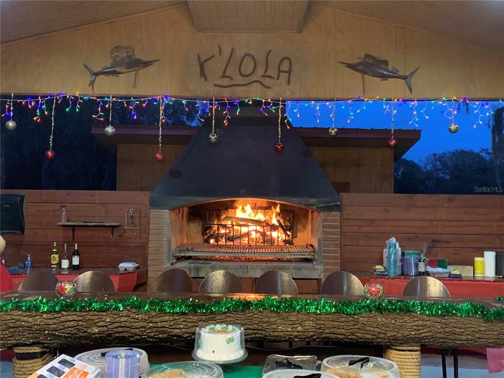 Exterior, Fireplace