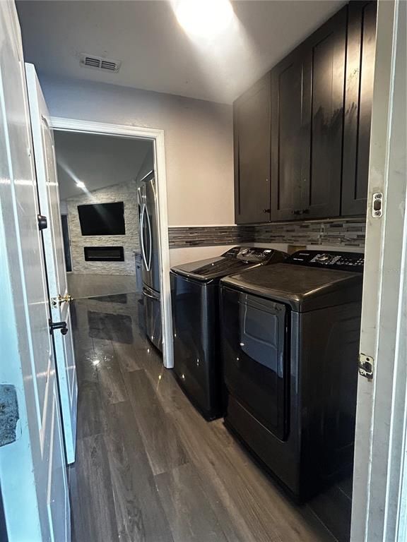 Fireplace, Interior, Washer, Wood Texture Flooring