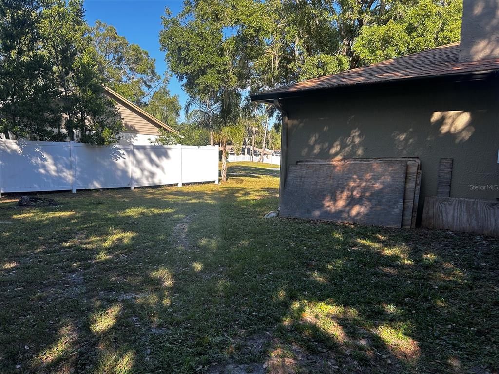 Backyard, Exterior