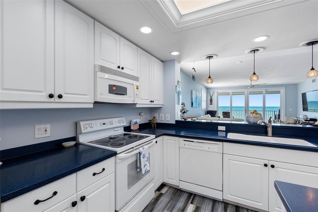 Interior, Kitchen, Pendant Lights, Recessed Lighting, Water, Wood Texture Flooring