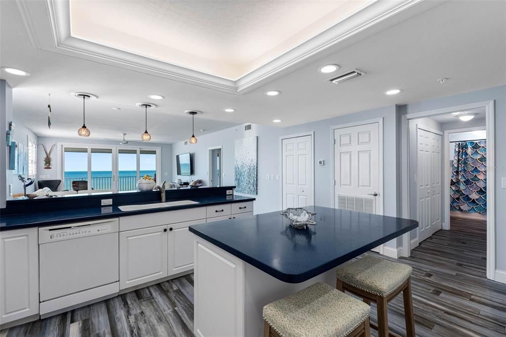 Interior, Kitchen, Pendant Lights, Recessed Lighting, Water, Wood Texture Flooring