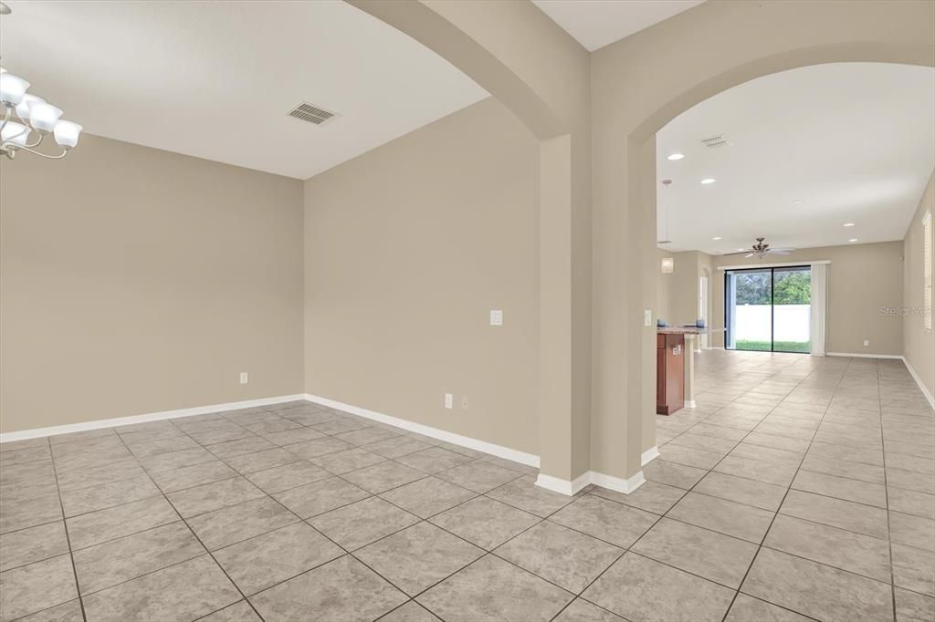 Chandelier, Empty room, Interior, Recessed Lighting