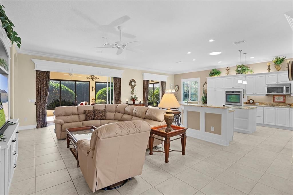 Interior, Kitchen, Living room, Pendant Lights, Recessed Lighting