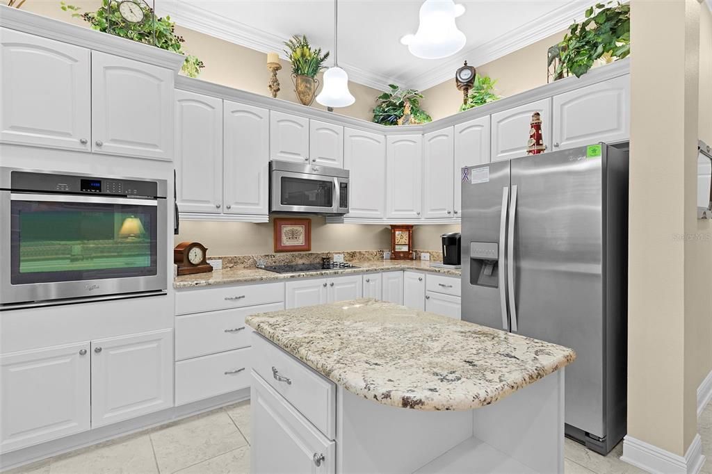 Interior, Kitchen, Pendant Lights, Stainless Steel Appliances