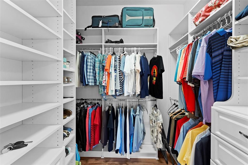 Interior, Walk-in Closets, Wood Texture Flooring