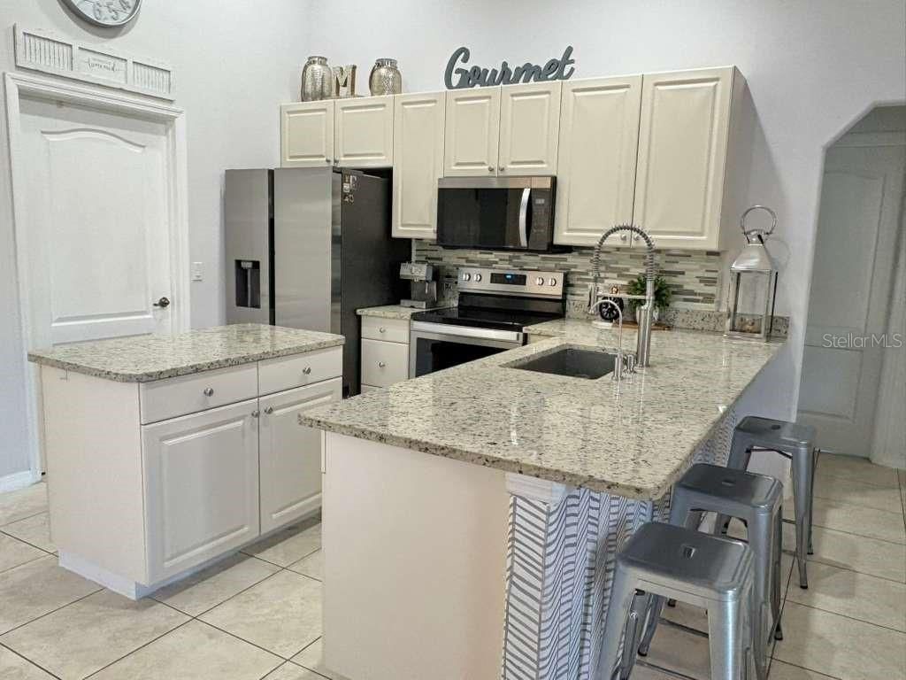Interior, Kitchen, Stainless Steel Appliances