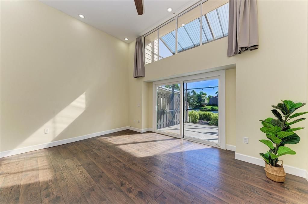 Empty room, Interior, Recessed Lighting, Wood Texture Flooring