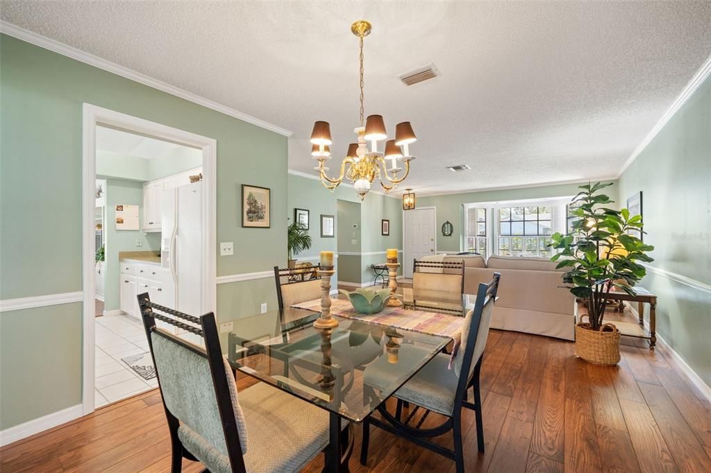 Chandelier, Dining room, Interior, Living room, Wood Texture Flooring
