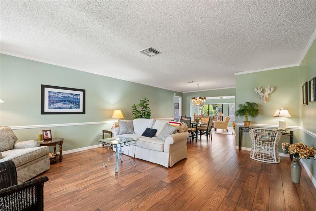 Chandelier, Dining room, Interior, Living room, Wood Texture Flooring