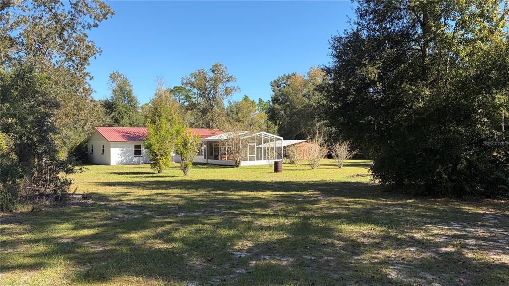 Backyard, Exterior