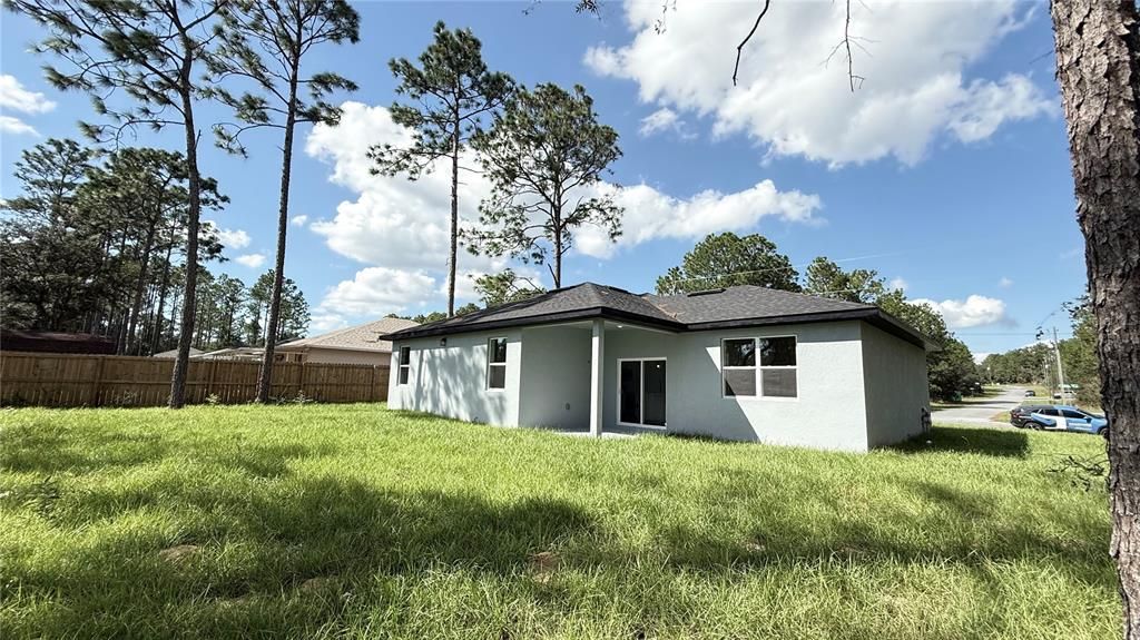 Backyard, Exterior