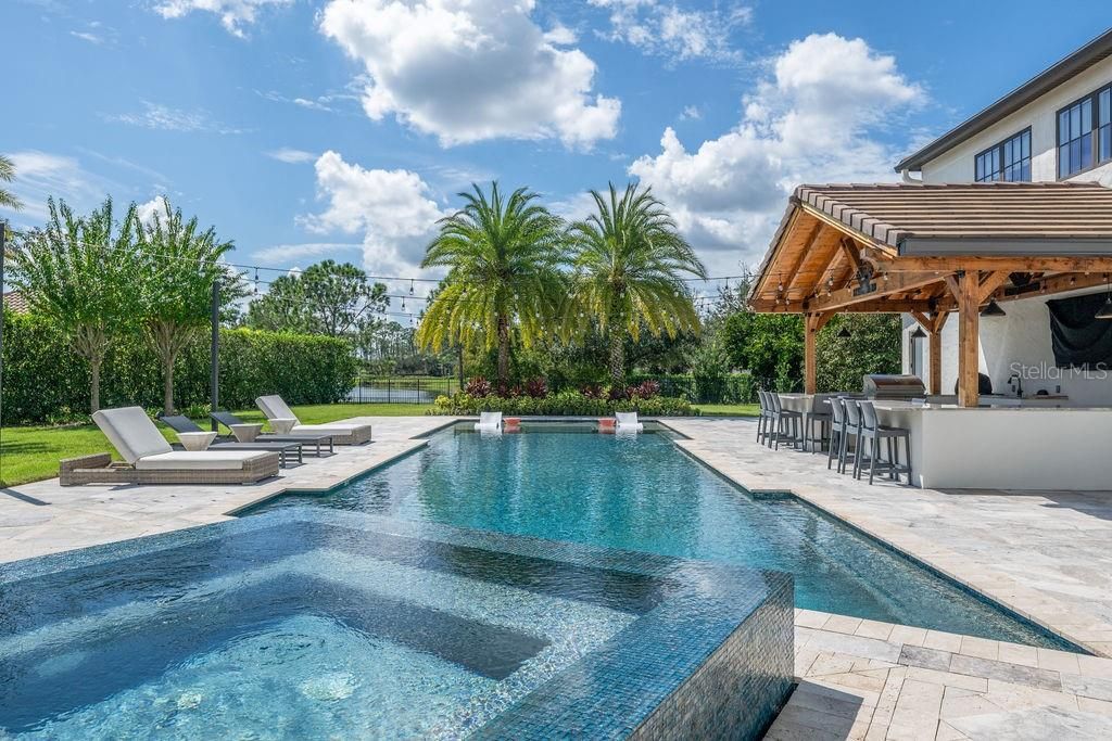 Exterior, Outdoor Kitchen, Pool