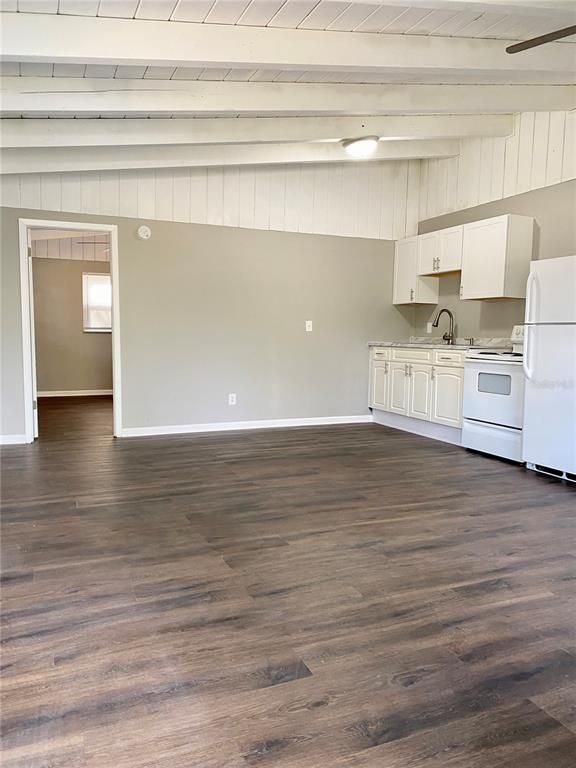 Empty room, Interior, Kitchen, Wood Texture Flooring