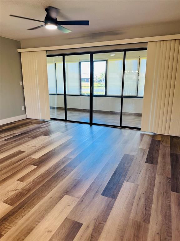 Empty room, Interior, Water, Wood Texture Flooring