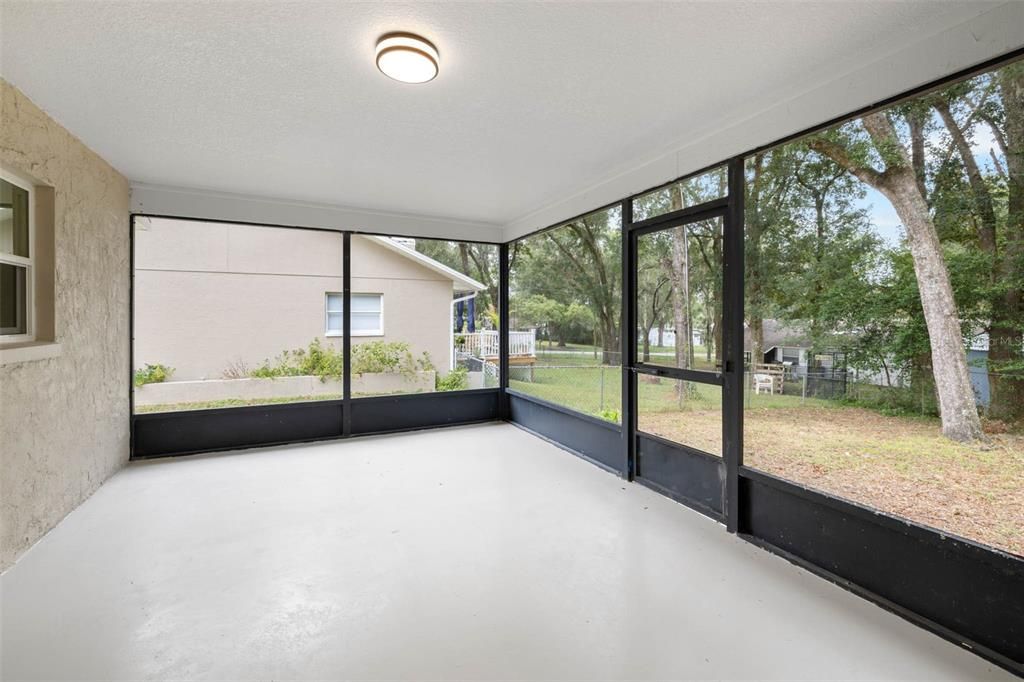 Empty room, Interior, Sun Room