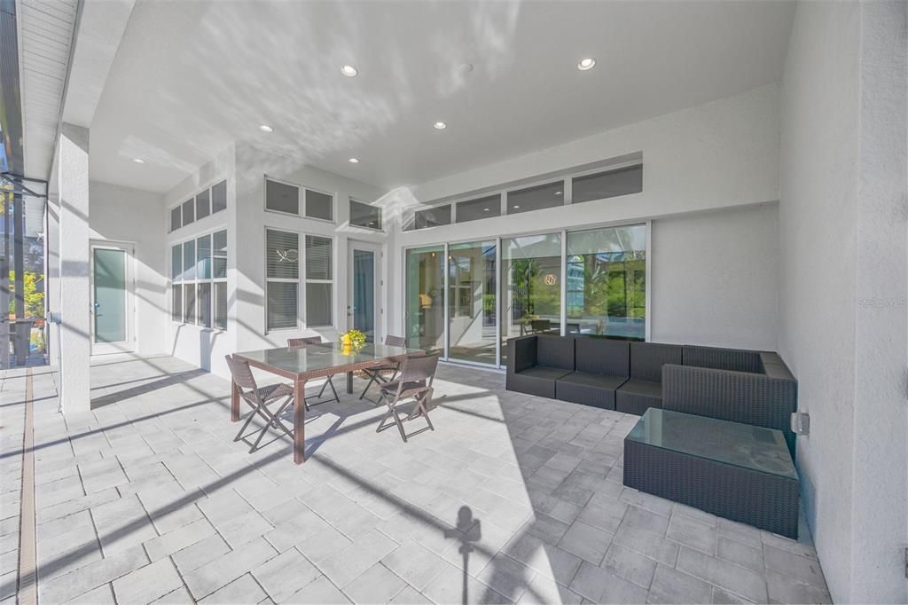 Exterior, Recessed Lighting