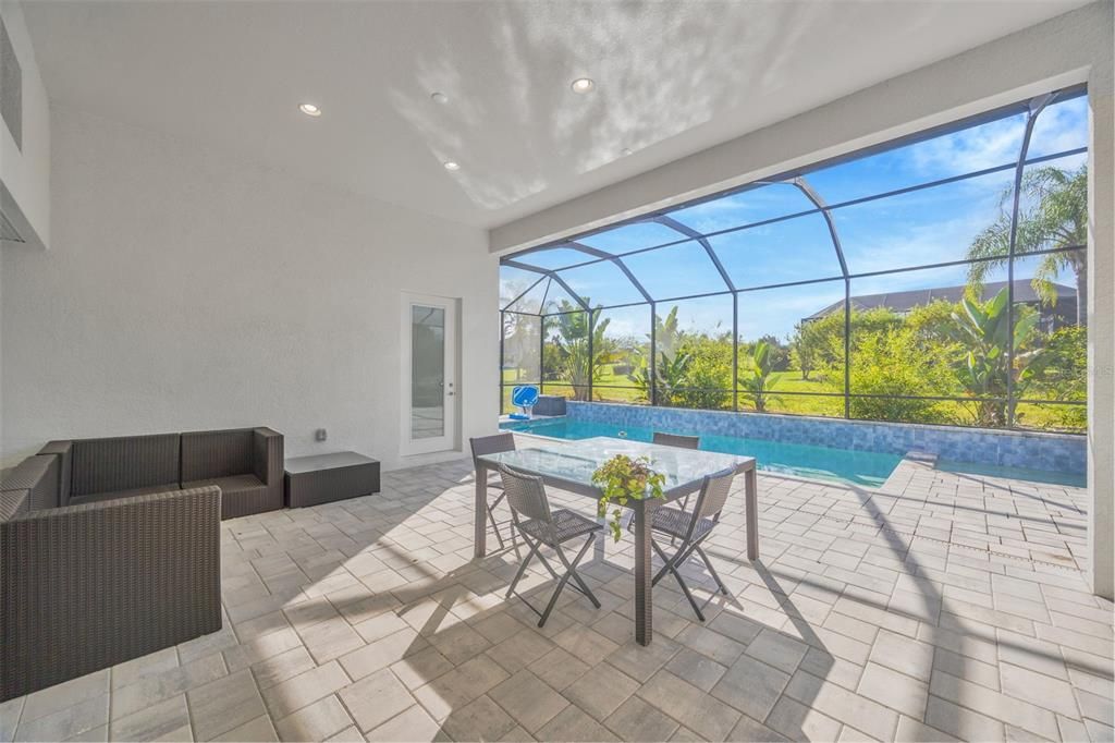 Dining room, Glass Ceilings, Interior, Pool, Recessed Lighting, Sun Room