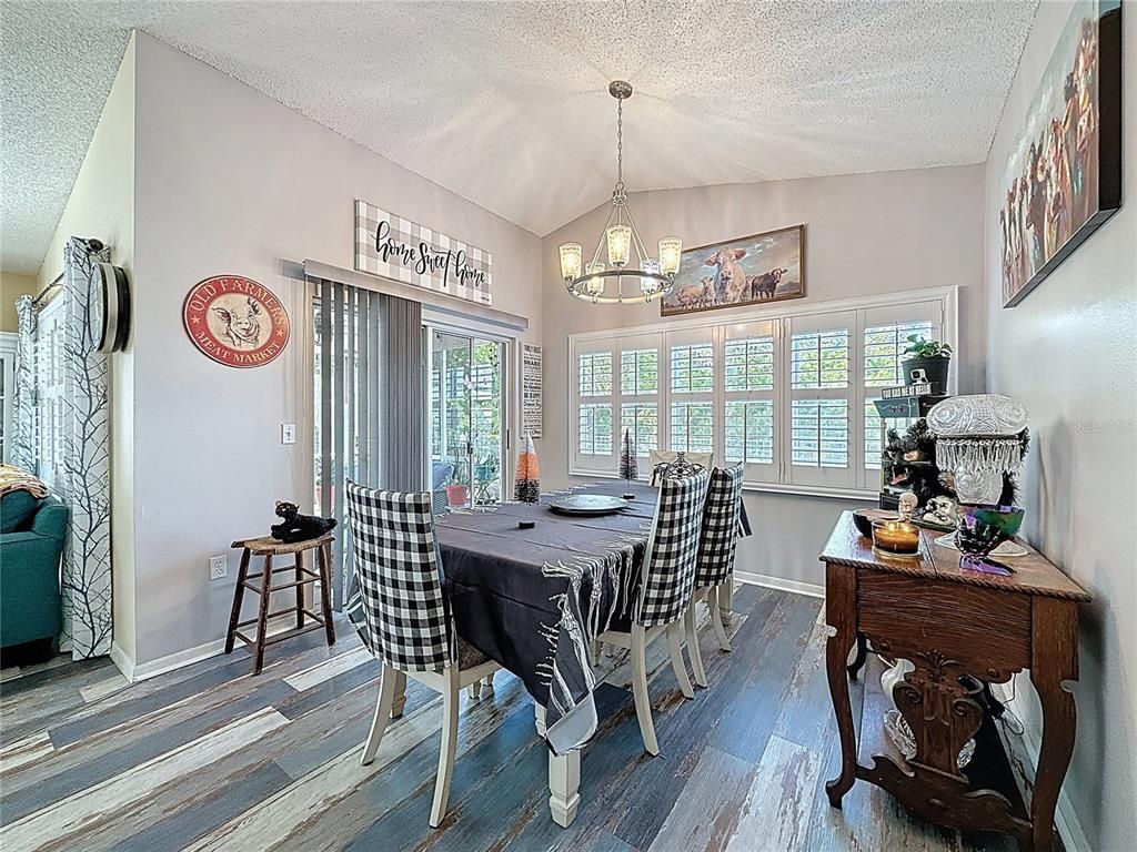Chandelier, Dining room, Interior, Pendant Lights, Wood Texture Flooring