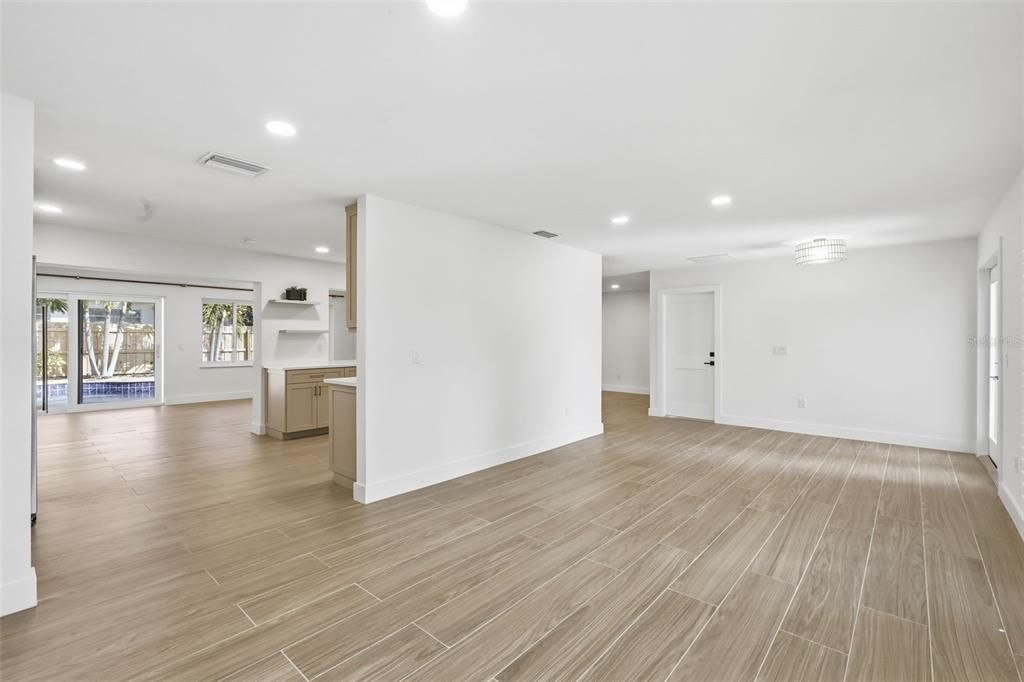 Empty room, Interior, Recessed Lighting, Wood Texture Flooring
