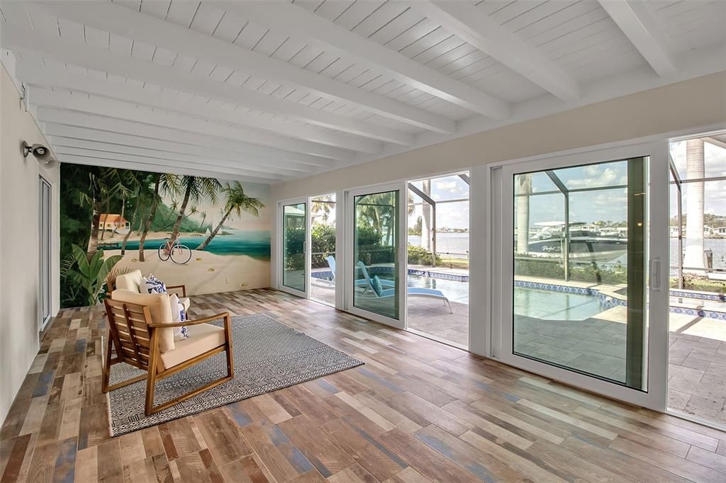 Interior, Sun Room, Water, Wood Texture Flooring