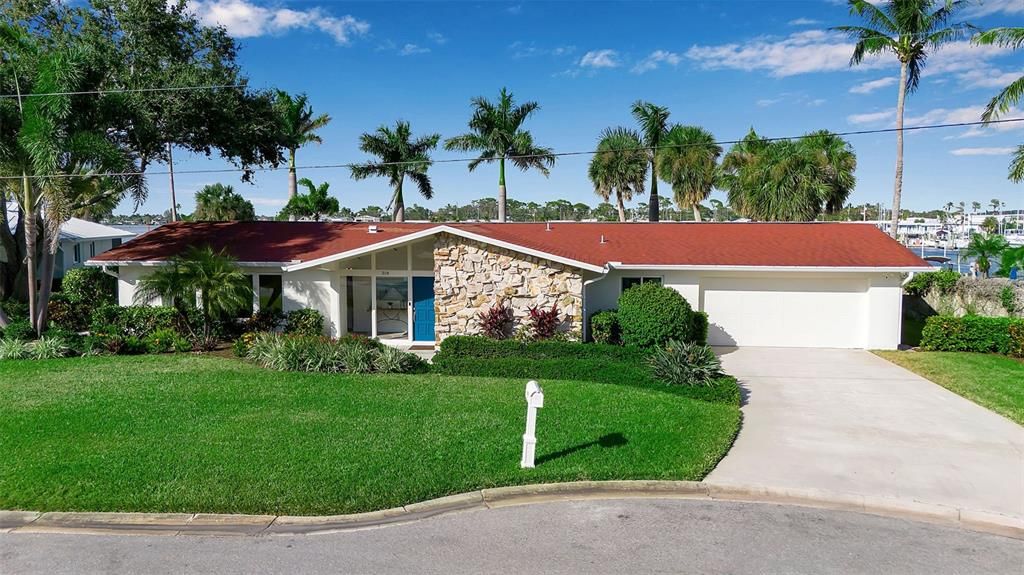 Attached, Backyard, Exterior, Facade, Ranch