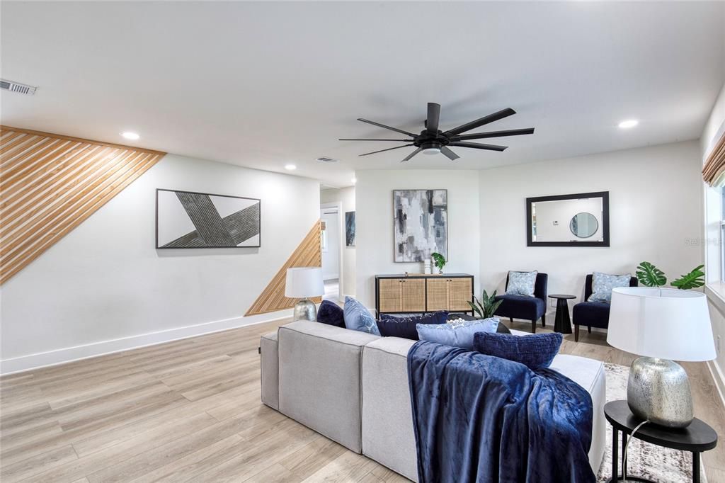 Interior, Living room, Recessed Lighting, Wood Texture Flooring