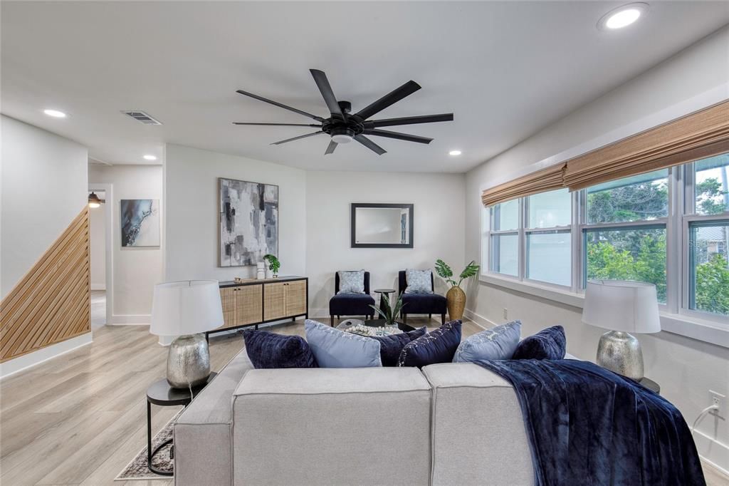 Interior, Living room, Recessed Lighting, Wood Texture Flooring