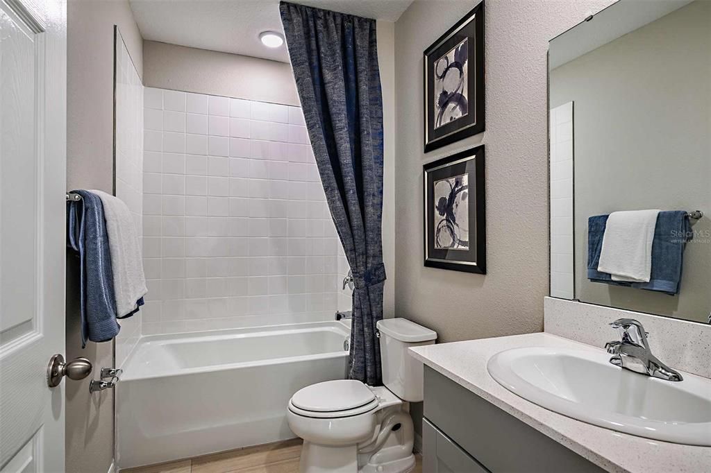 Bathroom, Interior, Recessed Lighting