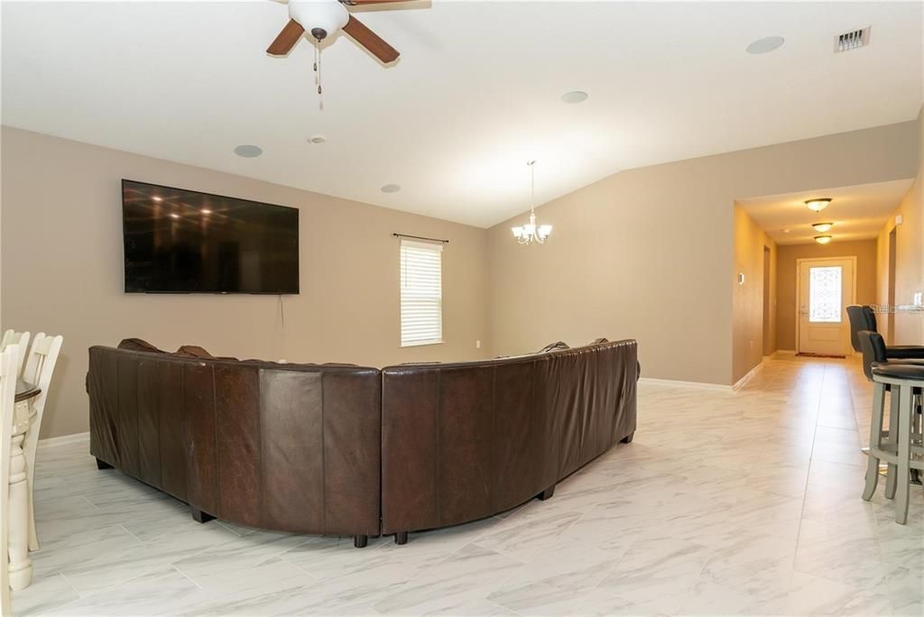Chandelier, Interior, Marble