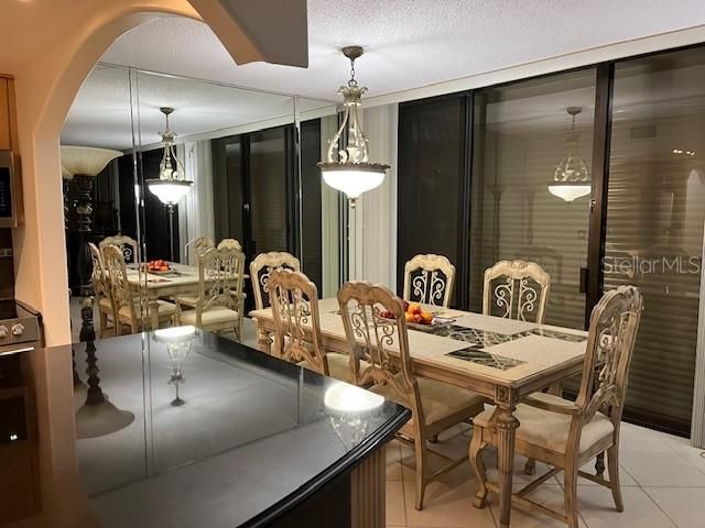 Dining room, Interior, Pendant Lights
