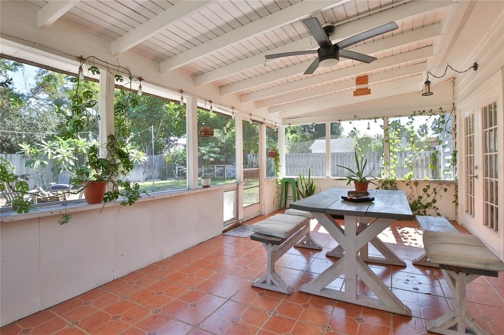 Dining room, Interior, Sun Room
