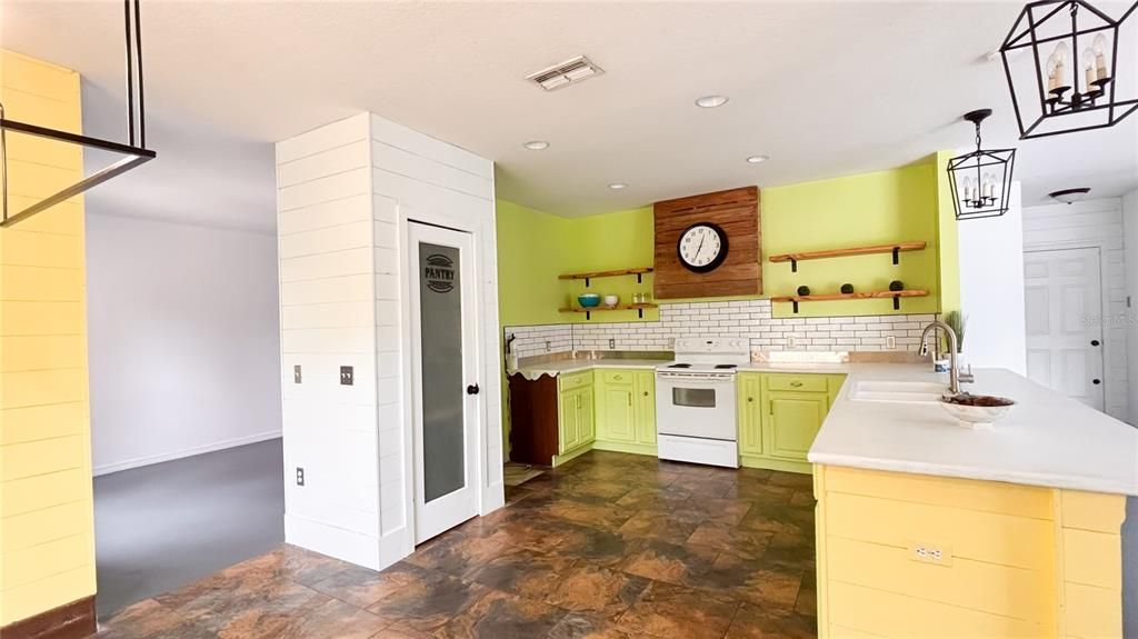 Interior, Kitchen, Pendant Lights, Recessed Lighting