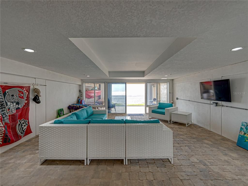 Interior, Living room, Recessed Lighting