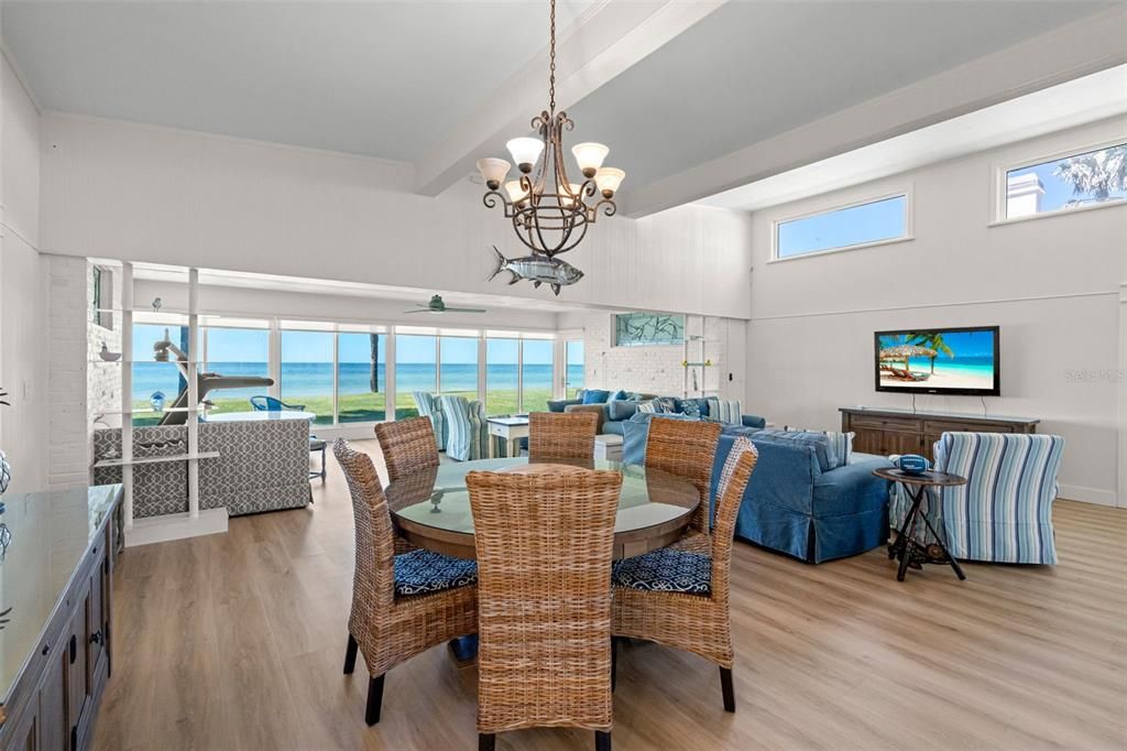 Chandelier, Dining room, Interior, Living room, Water, Wood Texture Flooring
