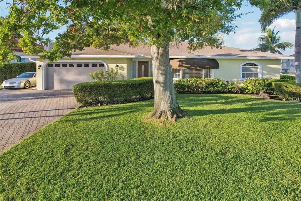 Attached, Backyard, Exterior, Facade, Ranch