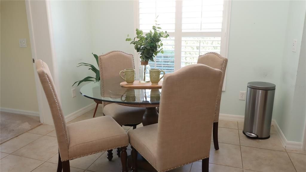 Dining room, Interior