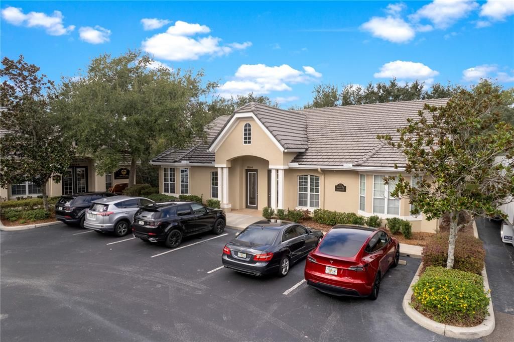 Exterior, Facade, Queen Anne Victorian