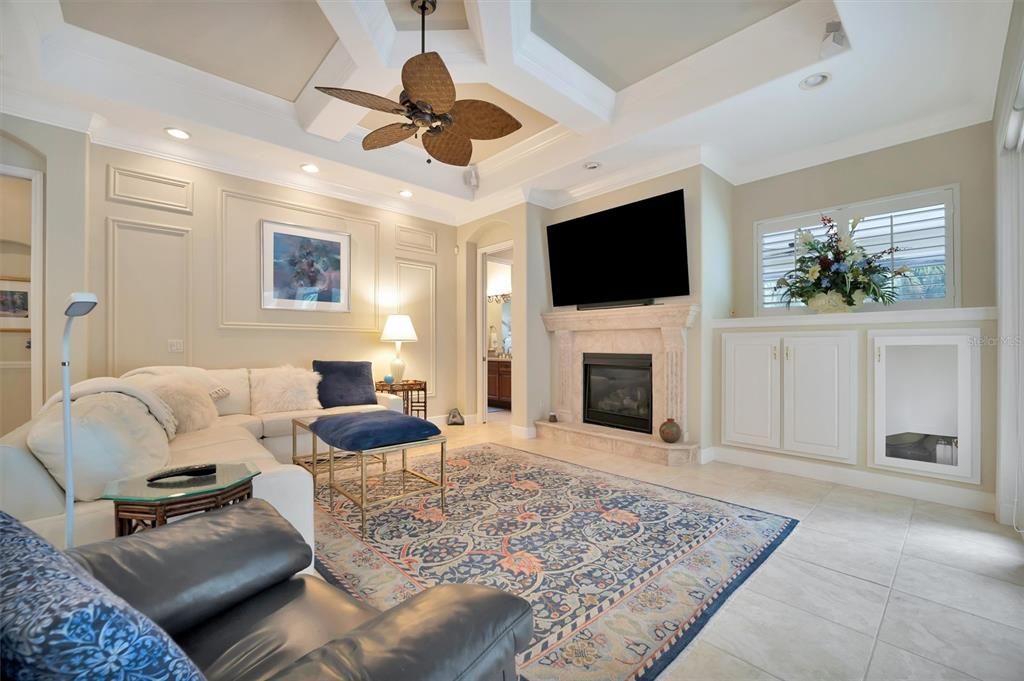 Fireplace, Interior, Living room, Recessed Lighting