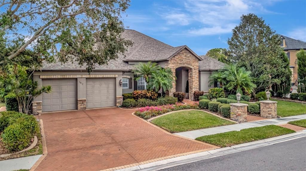 Attached, Exterior, Facade, French Provincial