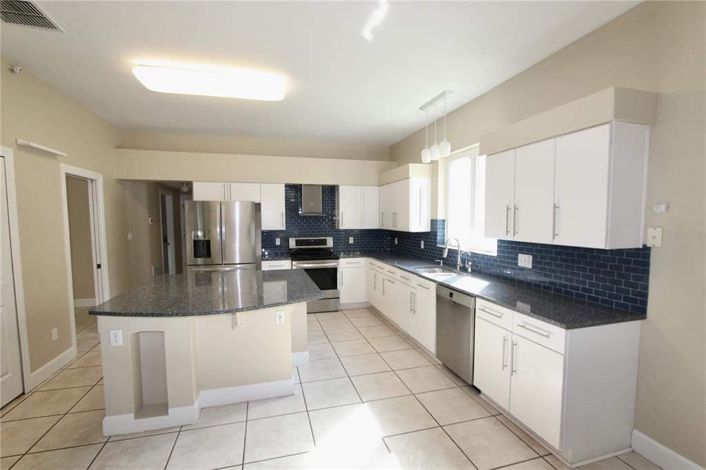 Interior, Kitchen, Pendant Lights, Stainless Steel Appliances