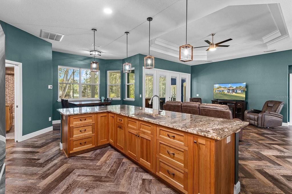 Interior, Pendant Lights, Recessed Lighting, Wood Texture Flooring