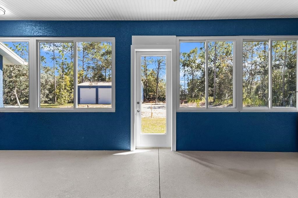 Empty room, Interior, Sun Room