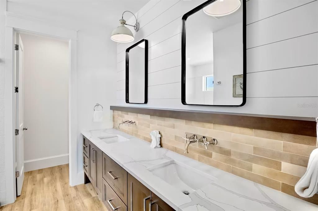 Bathroom, Dual Sink Vanities, Interior, Wood Texture Flooring