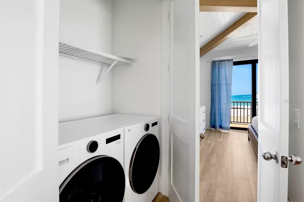 Interior, Utility Closets, Washer, Water, Wood Texture Flooring