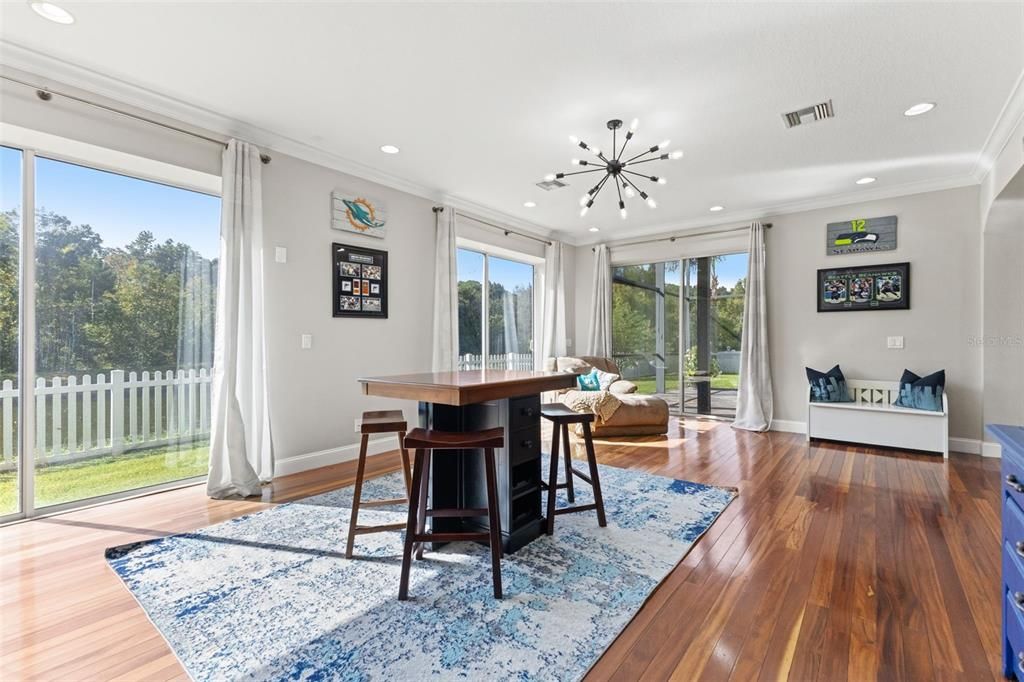 Interior, Pendant Lights, Recessed Lighting, Wood Texture Flooring