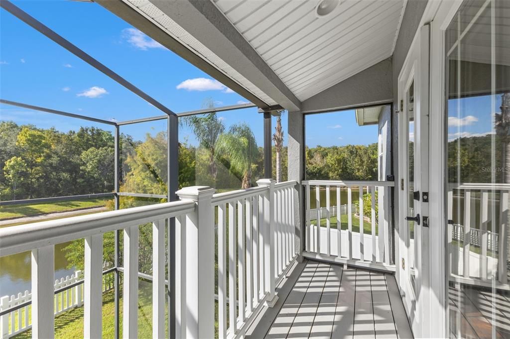 Interior, Sun Room, Water
