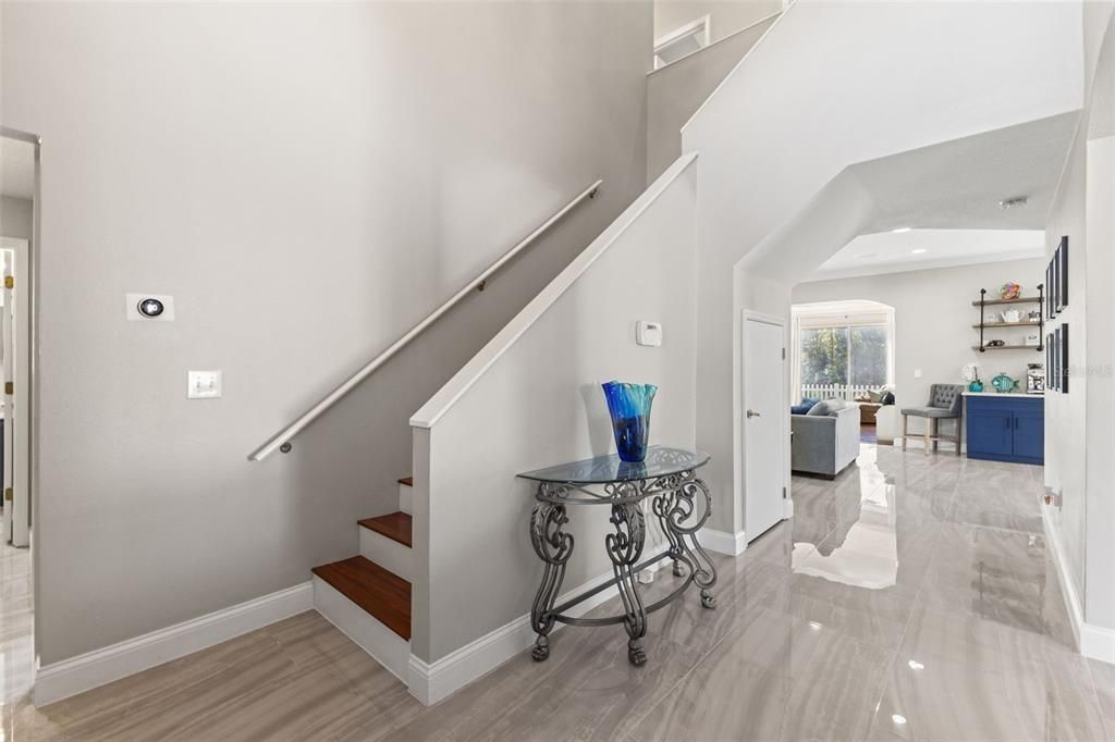 Interior, Recessed Lighting, Wood Texture Flooring