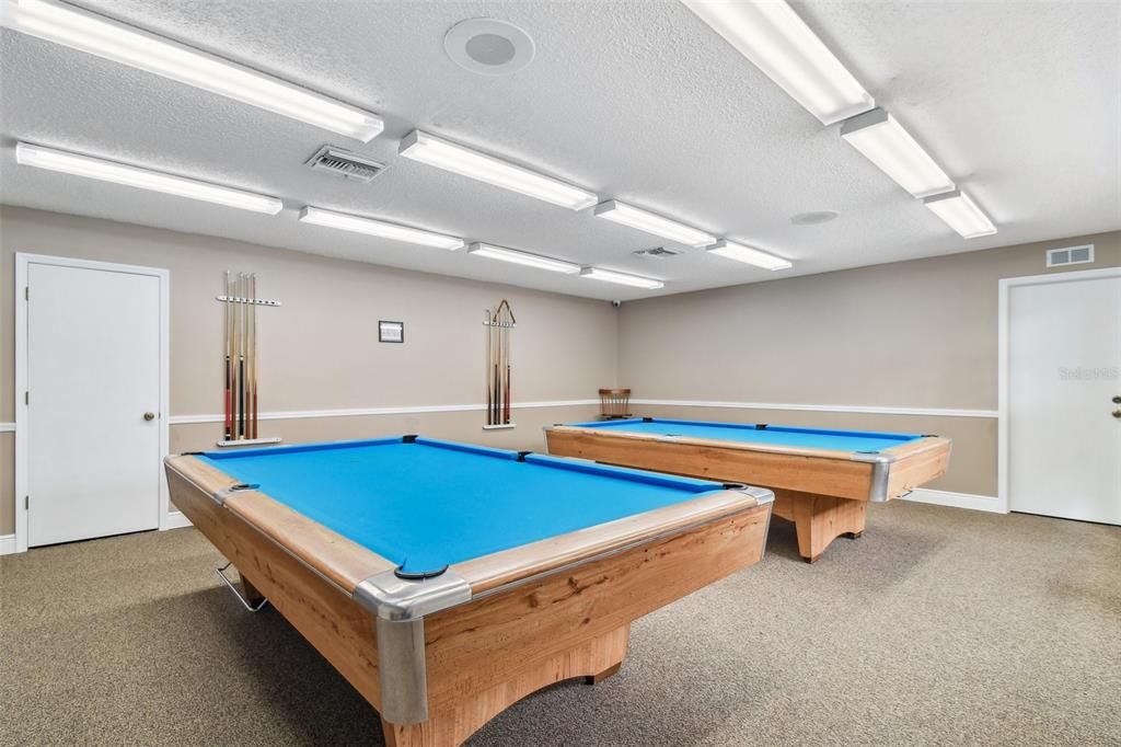 Billiard Table, Game Room, Interior
