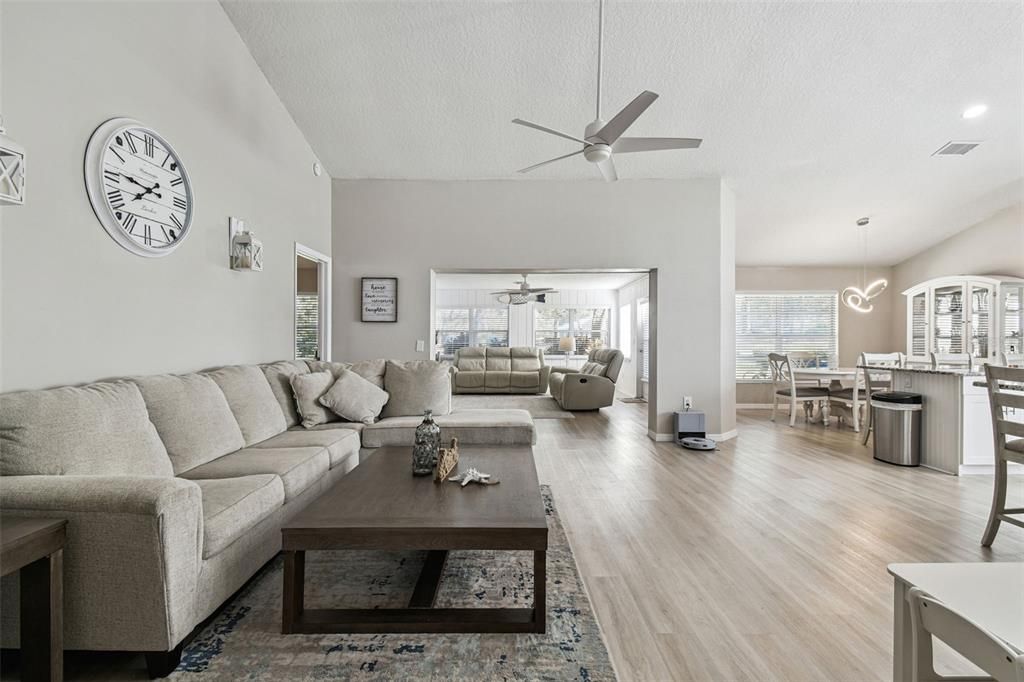 Dining room, Interior, Living room, Pendant Lights, Recessed Lighting, Wood Texture Flooring